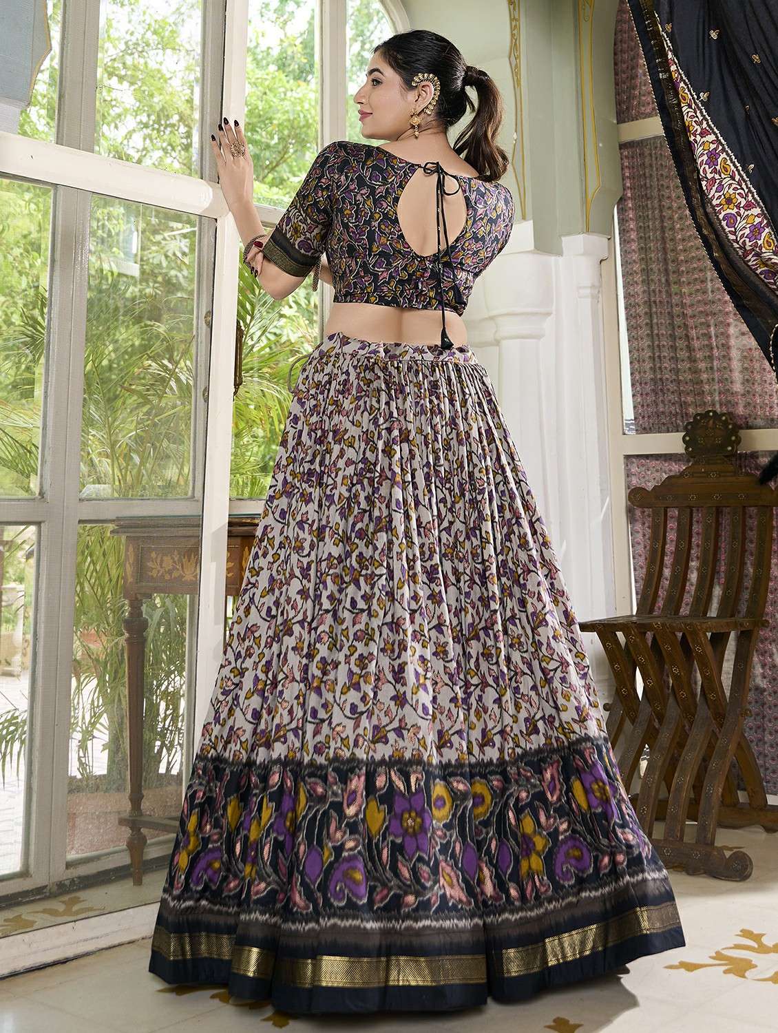 women printed semi-stitched flared lehenga - 22331470 -  Standard Image - 2