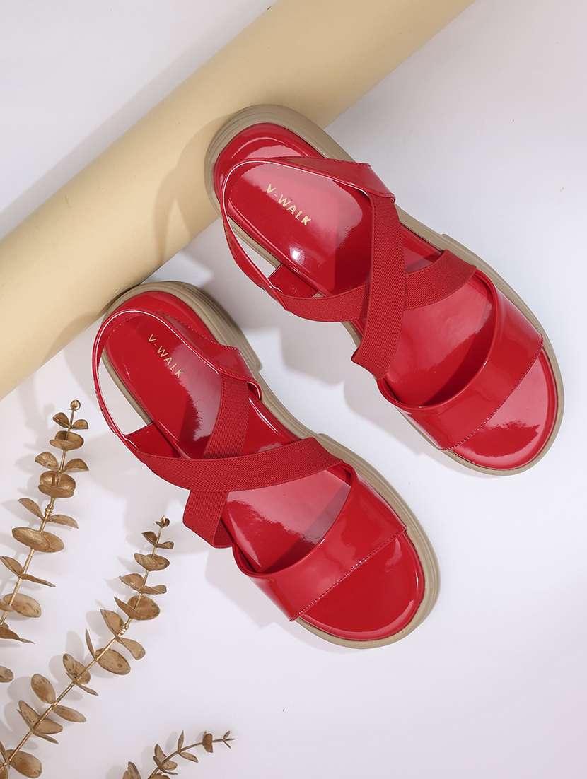 women solid back strap sandals