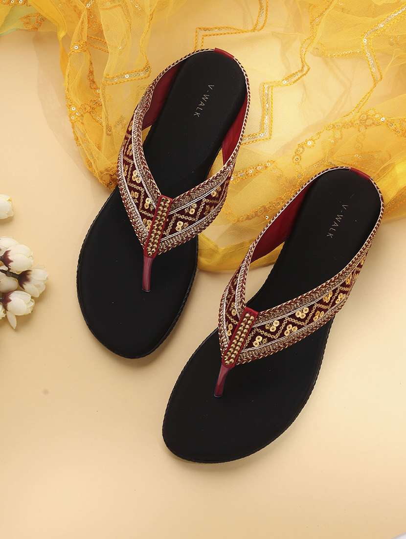 women slip on flat sandal