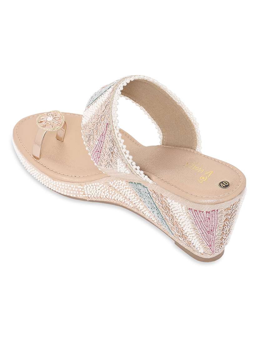 women embellished one toe wedges - 22331933 -  Standard Image - 2