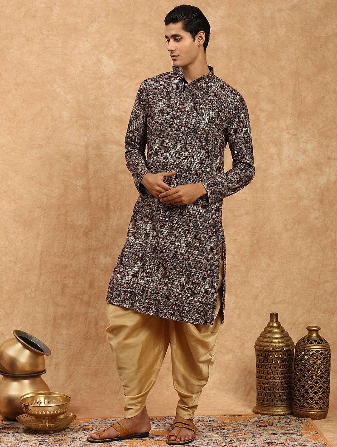 men printed mandarin neck long kurta - 22332067 -  Standard Image - 2