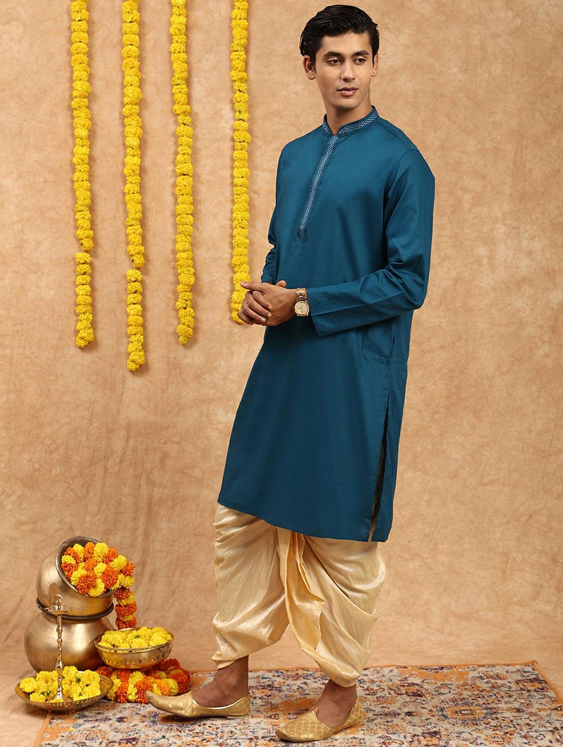 men solid mandarin neck long kurta - 22332090 -  Standard Image - 2