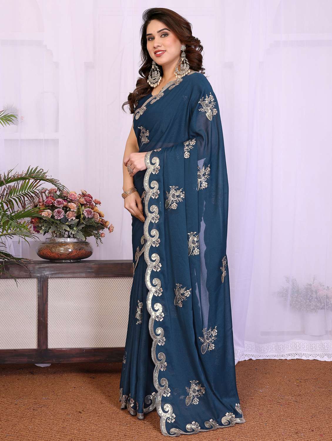 women solid with work embroidered saree with blouse - 22332430 -  Standard Image - 2