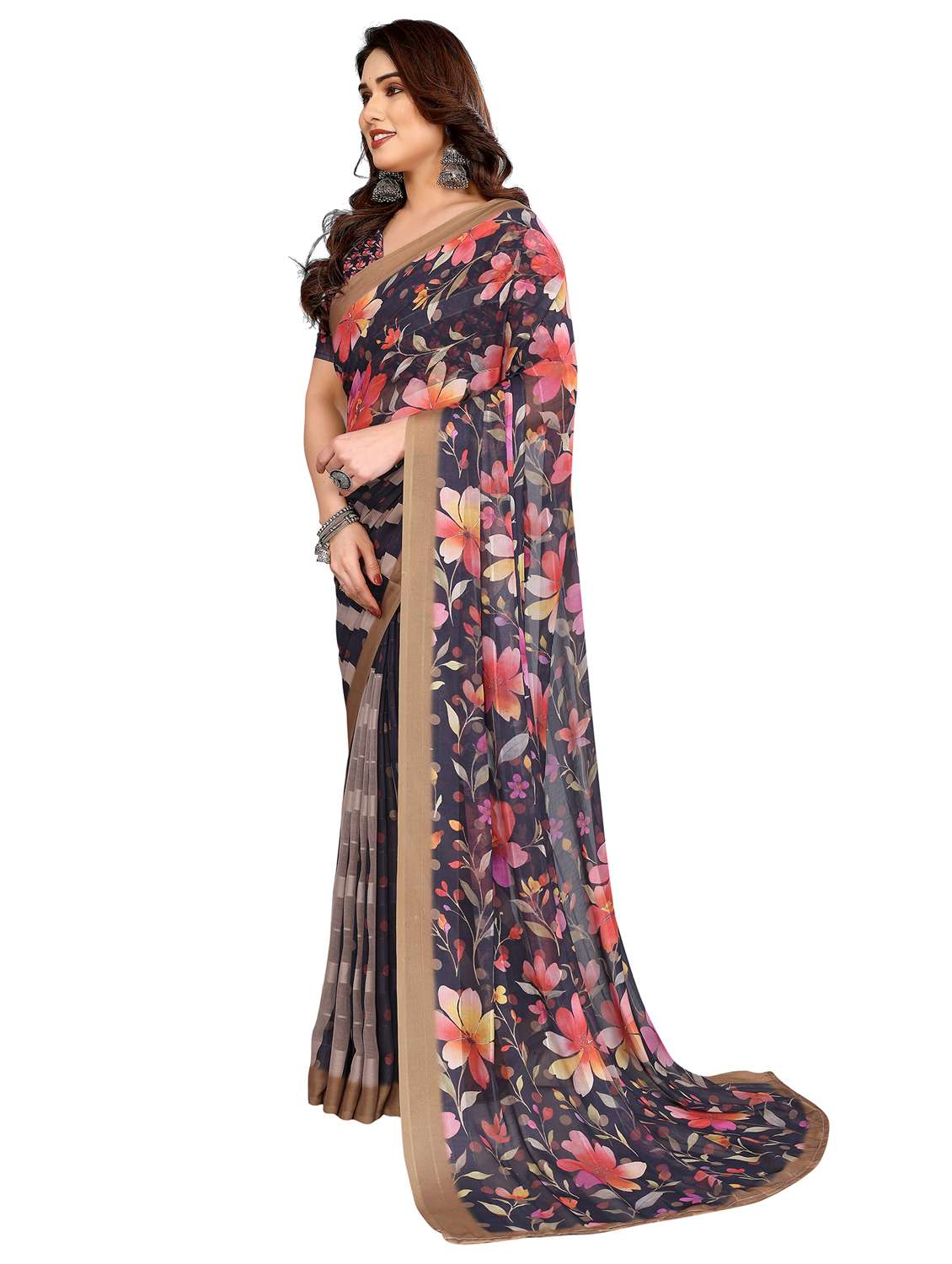 women printed casual wear saree with blouse - 22332462 -  Standard Image - 2