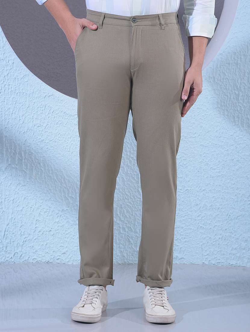 men solid mid rise chinos casual trouser