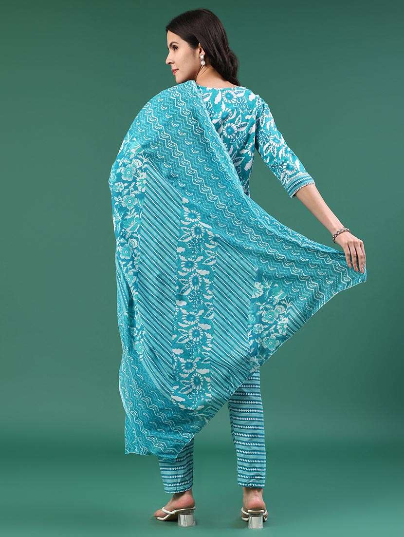 women floral three quarter sleeve kurta pant with dupatta set - 22336713 -  Standard Image - 2