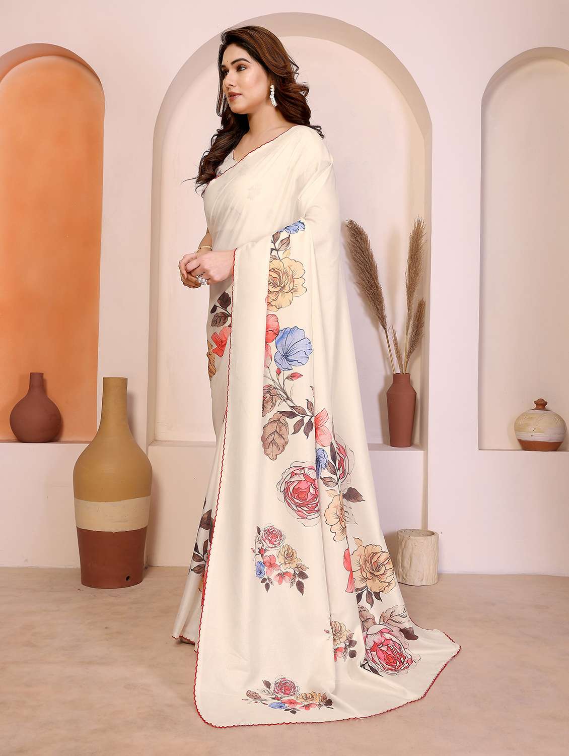 women floral printed saree with blouse - 22337260 -  Standard Image - 2
