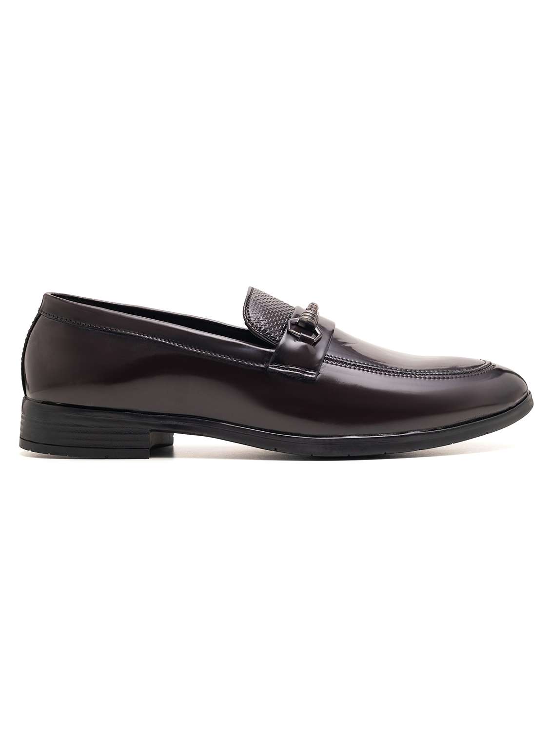 men solid slip on loafer - 22337642 -  Standard Image - 2