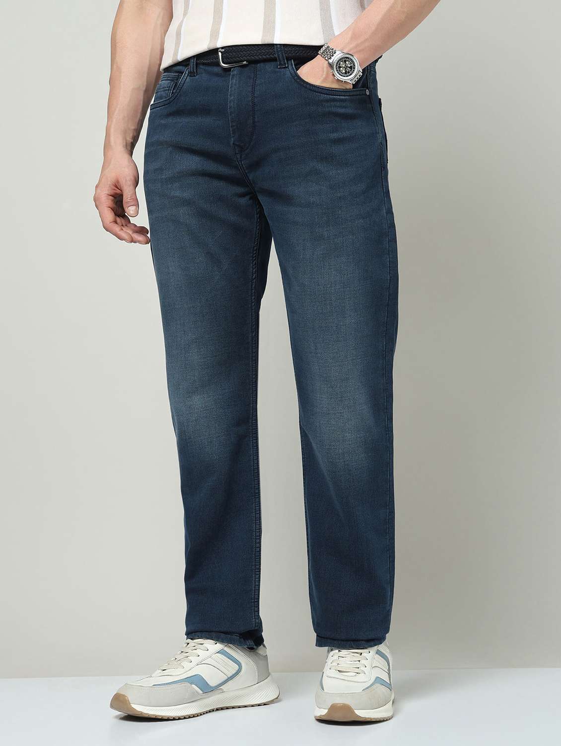 men washed mid rise full length jeans