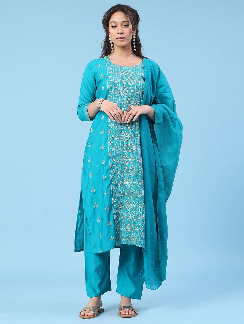 Women Embroidered Three Quarter Sleeve Kurta Pant With Dupatta Set - 22338446 -  Standard Image - 2