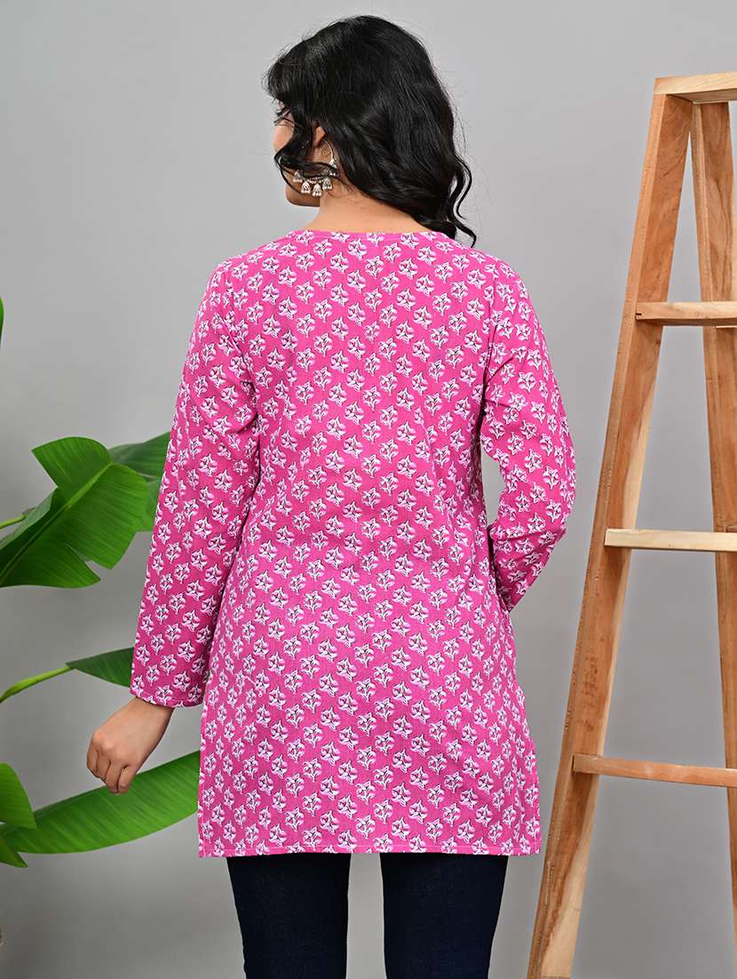 women floral printed long sleeve straight kurti - 22339308 -  Standard Image - 2