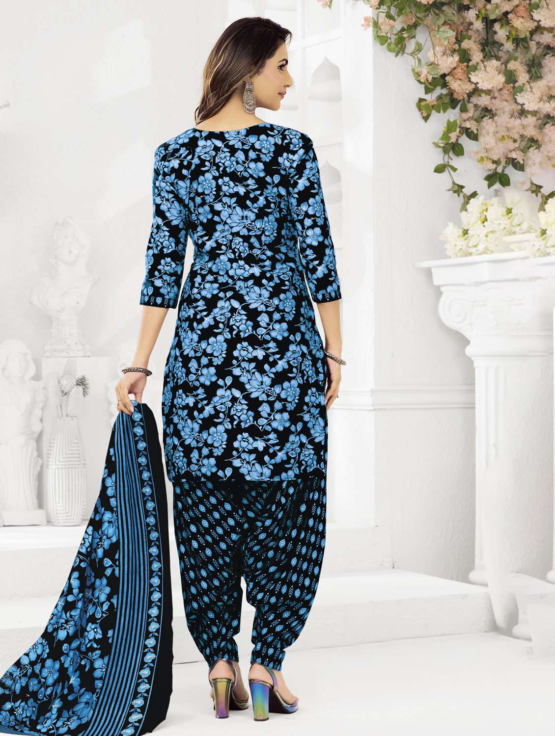 women printed three quarter sleeve kurta patiala with dupatta set - 22339376 -  Standard Image - 2