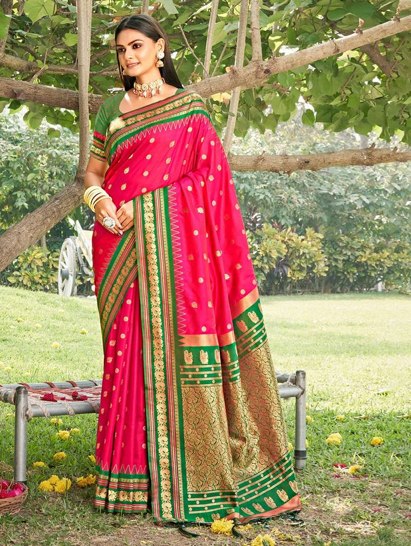 women self design banarasi saree with blouse