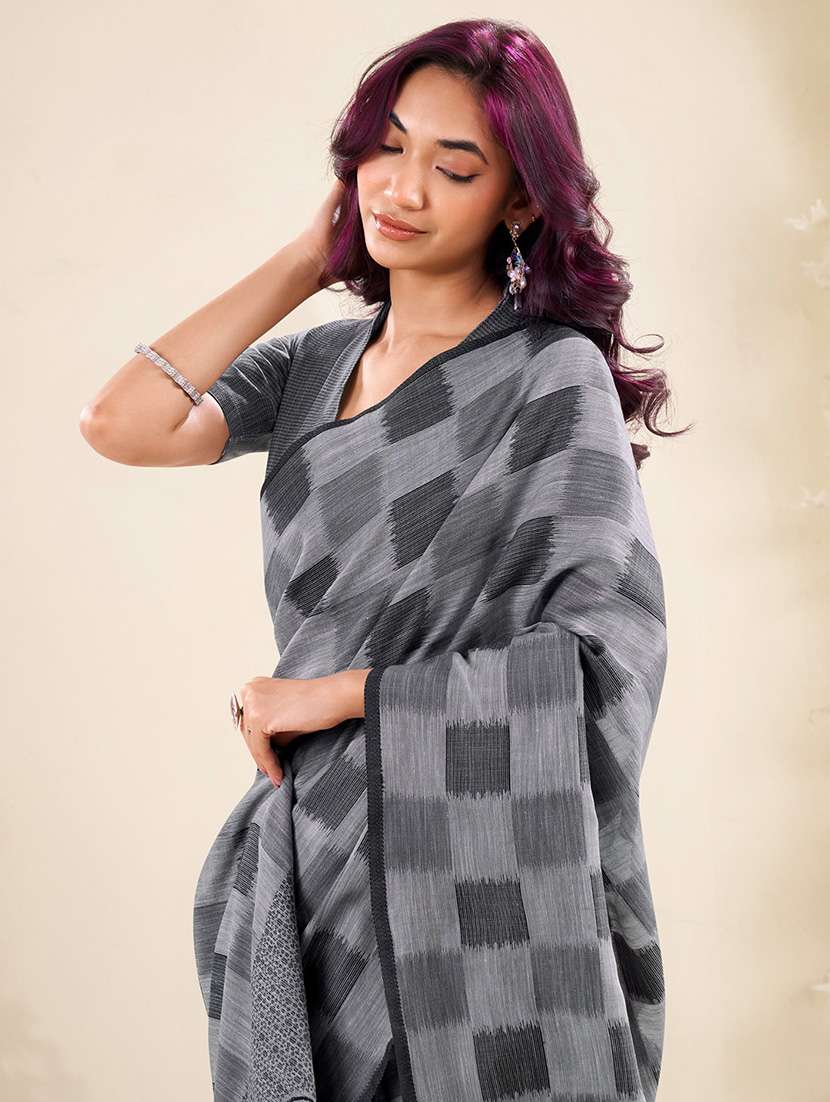 women checkered casual wear saree with blouse - 22340785 -  Standard Image - 2