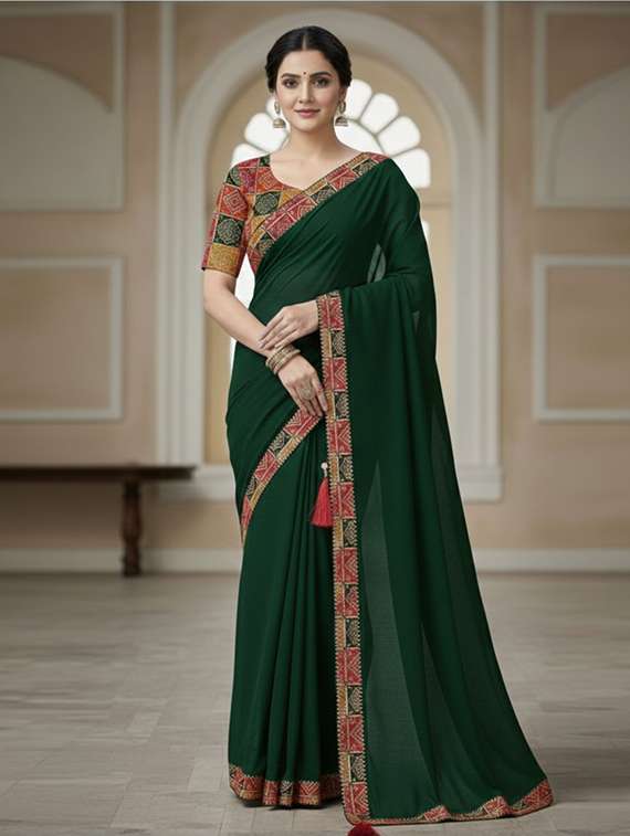 women solid with bordered saree with blouse
