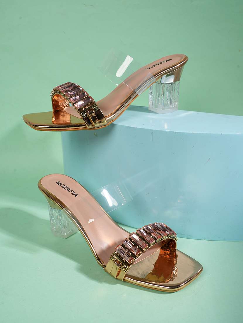 women slip on sandals