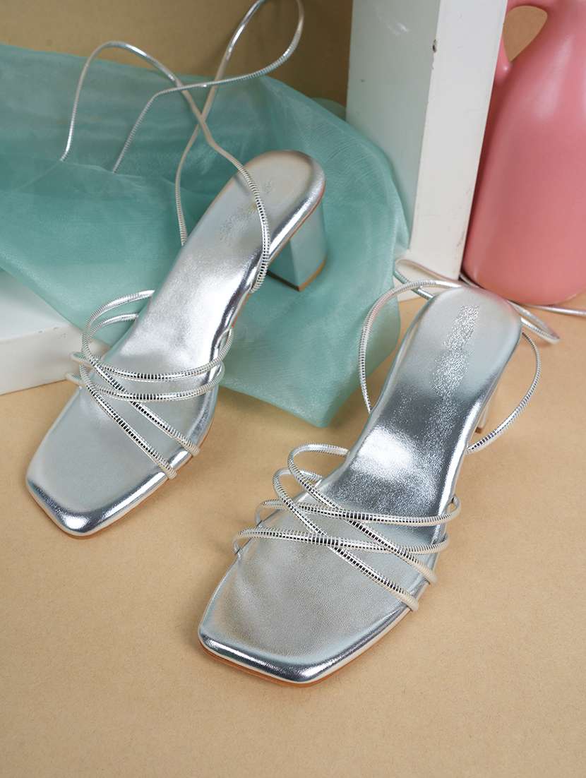 women solid lace up block heels