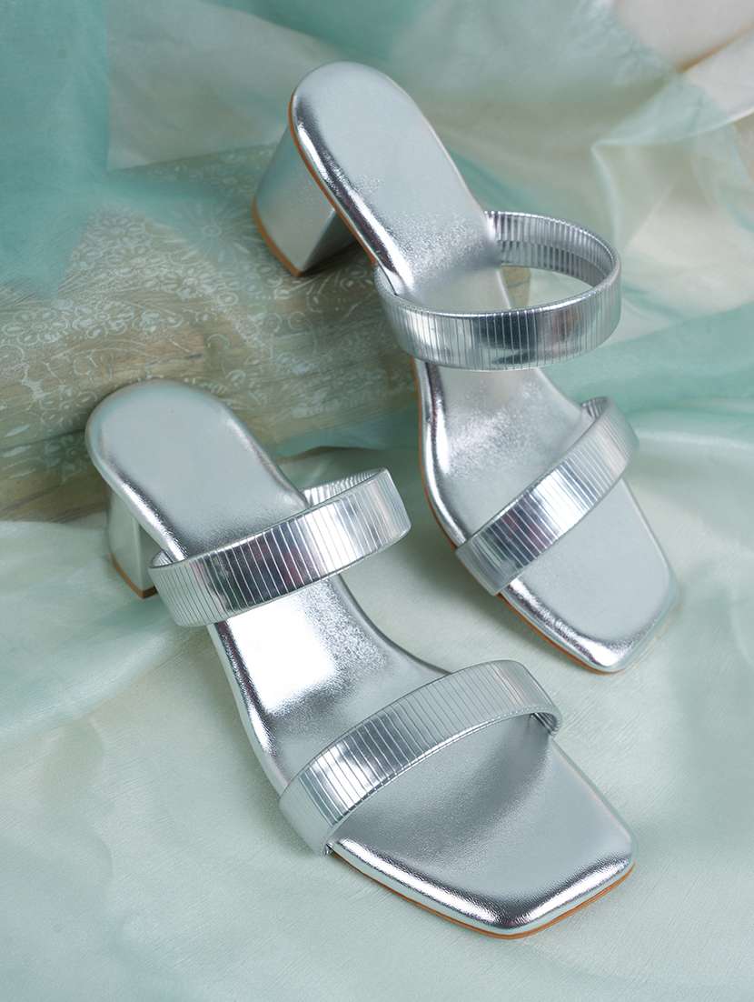 women slip on sandals