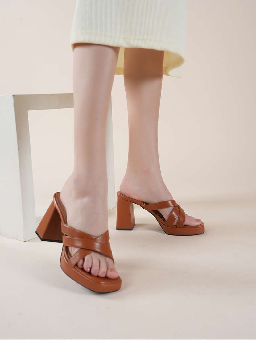 women slip on sandals - 22341351 -  Standard Image - 2