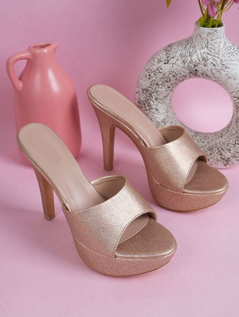 women slip on sandals