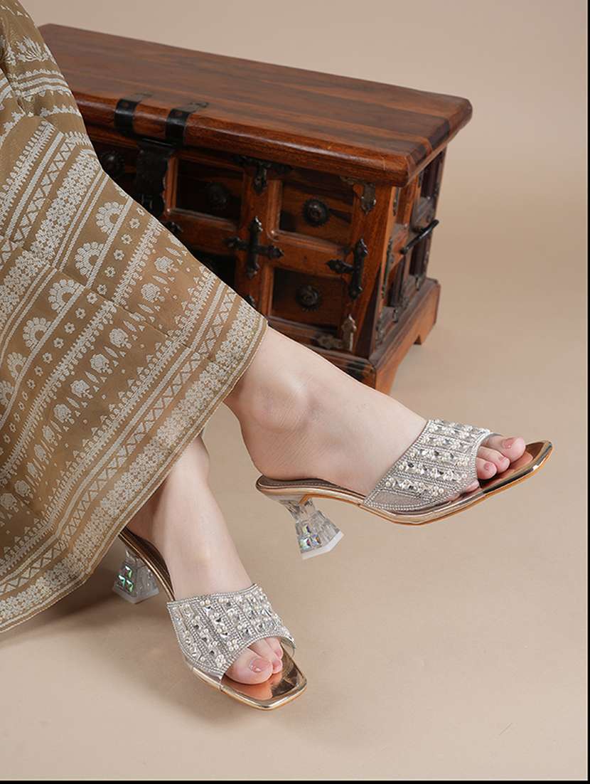 women slip on sandals - 22341369 -  Standard Image - 2