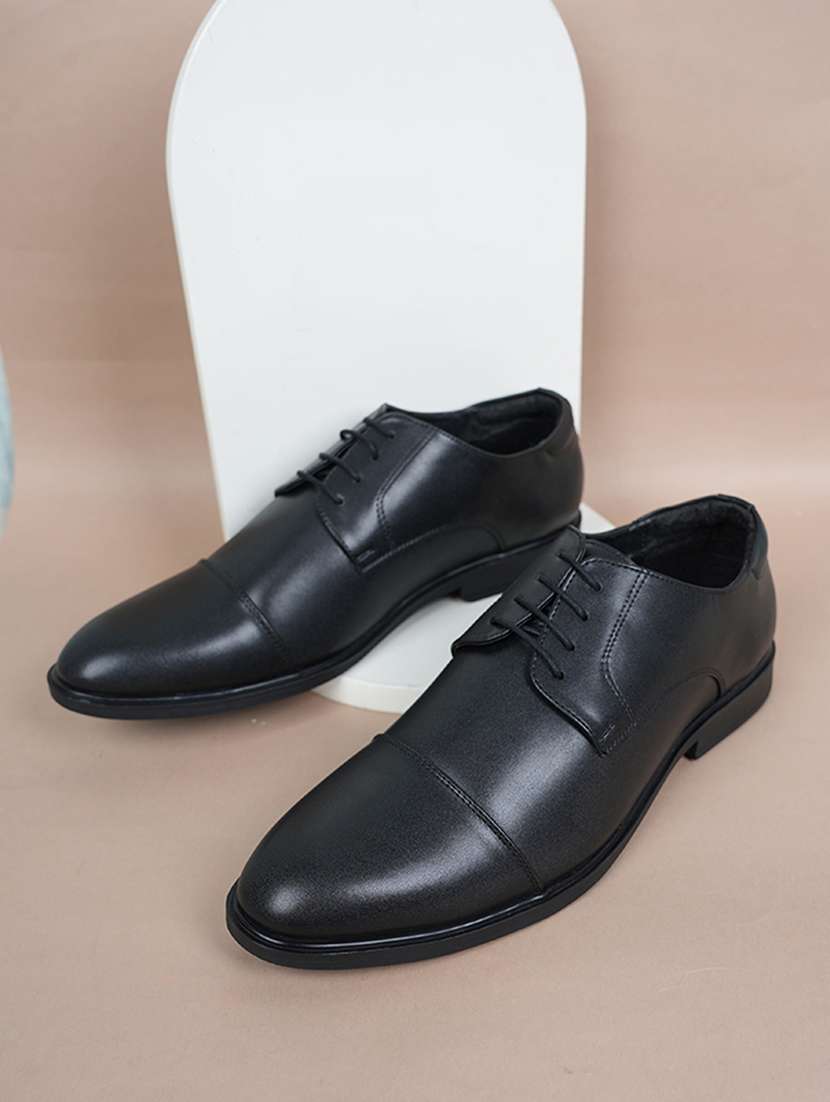 men solid lace up oxford