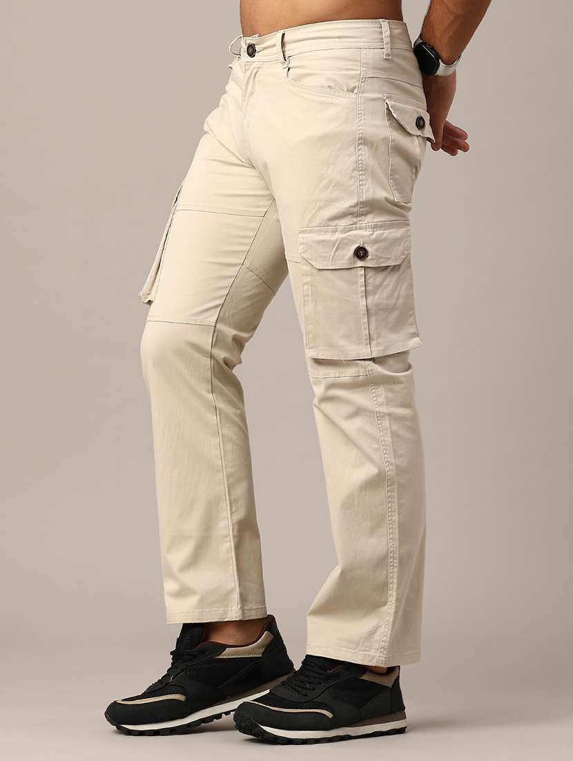 men solid mid rise regular fit cargo 