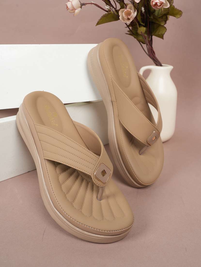 women solid slip on wedges