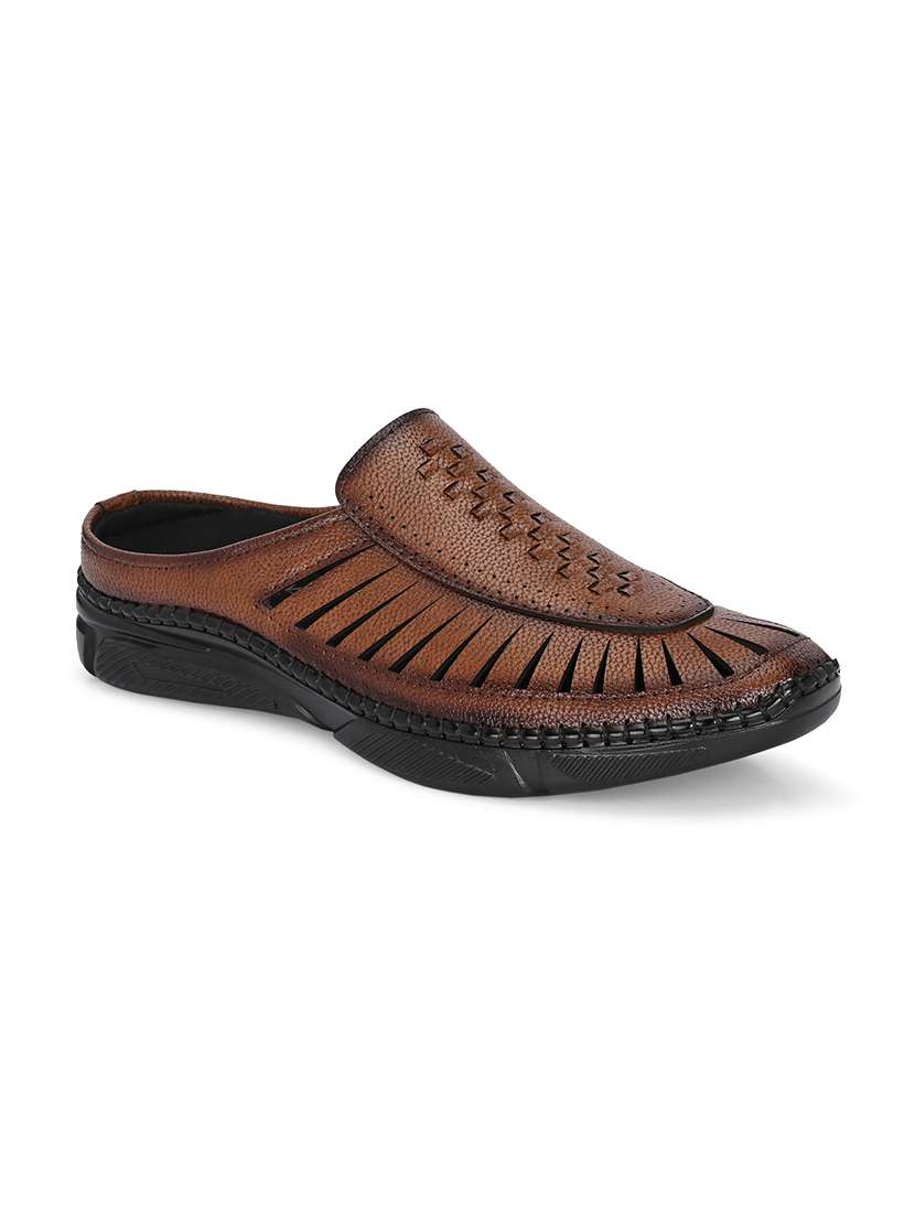 men textured slip on sandal - 22342131 -  Standard Image - 2