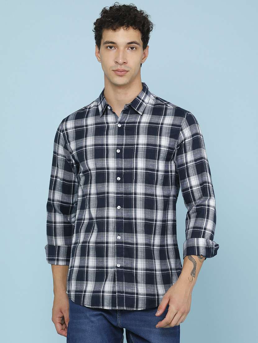 Men Checkered Long Sleeve Slim Fit Casual Shirt - 22345499 -  Standard Image - 2