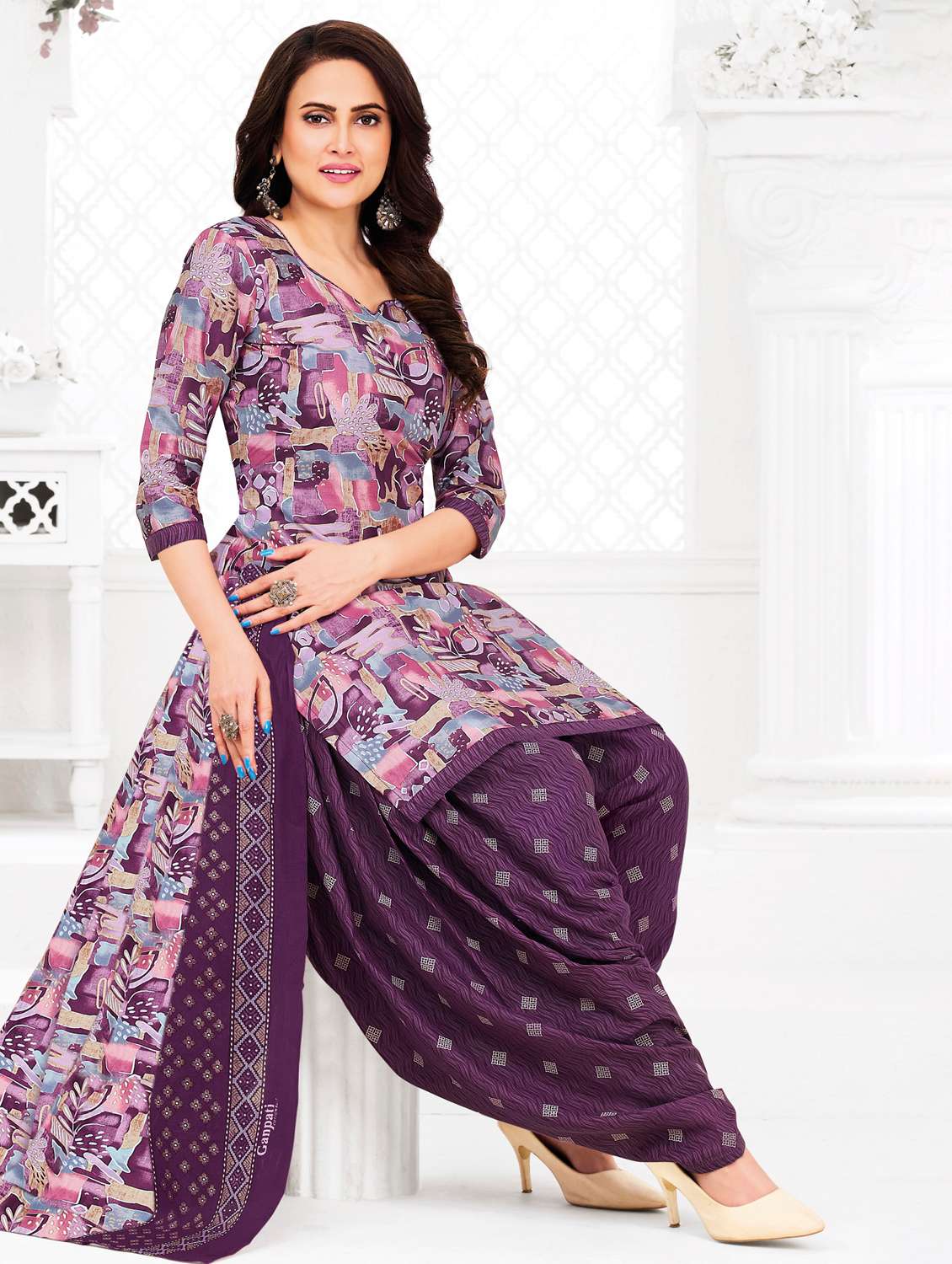 women printed three quarter sleeve kurta patiala with dupatta set