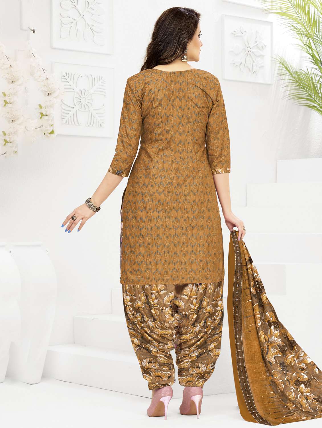 women printed three quarter sleeve kurta patiala with dupatta set - 22345738 -  Standard Image - 2