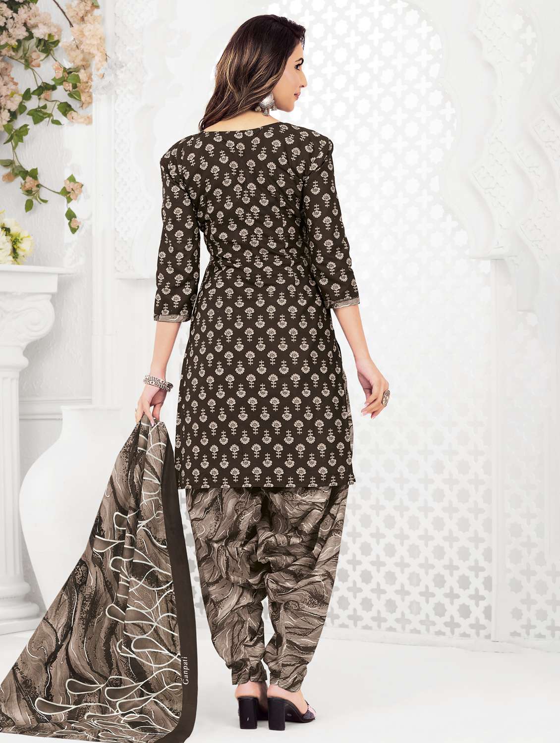 women printed three quarter sleeve kurta patiala with dupatta set - 22345749 -  Standard Image - 2