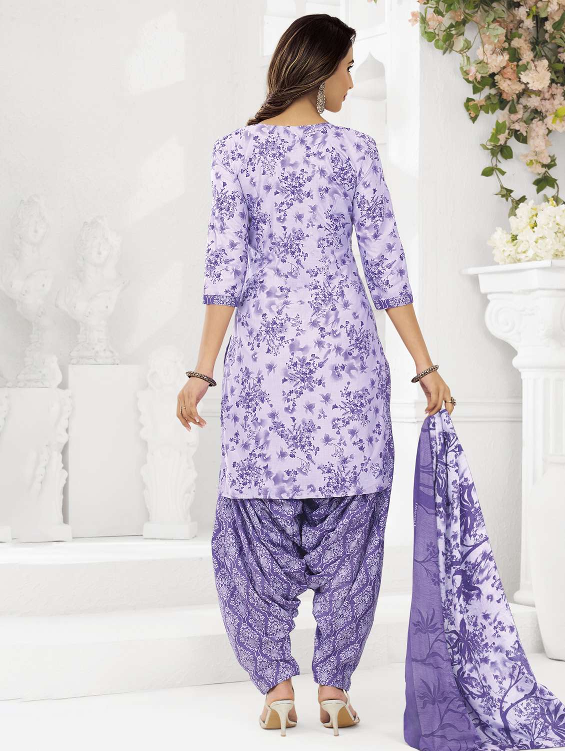 women printed three quarter sleeve kurta patiala with dupatta set - 22345751 -  Standard Image - 2