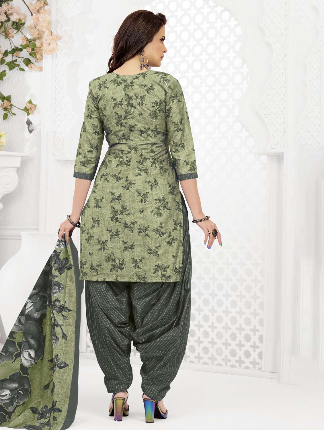 women printed three quarter sleeve kurta patiala with dupatta set - 22345753 -  Standard Image - 2