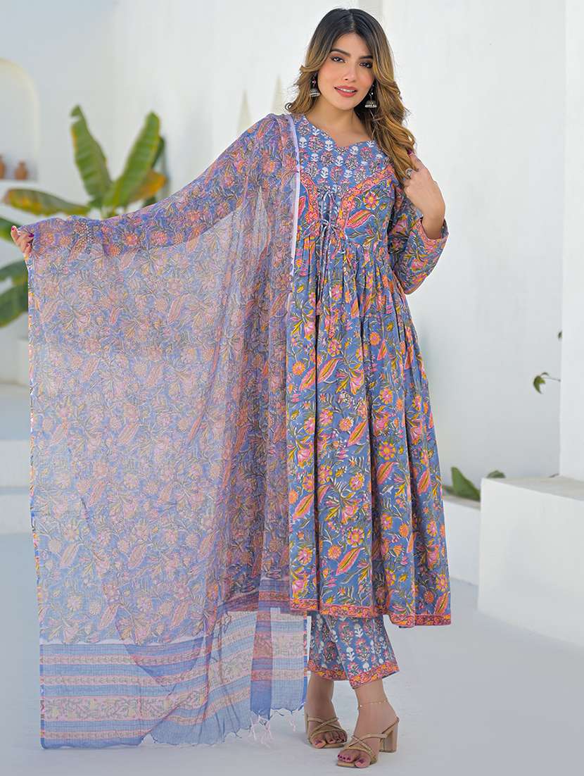 women printed three quarter sleeve kurta pant with dupatta set - 22345794 -  Standard Image - 2