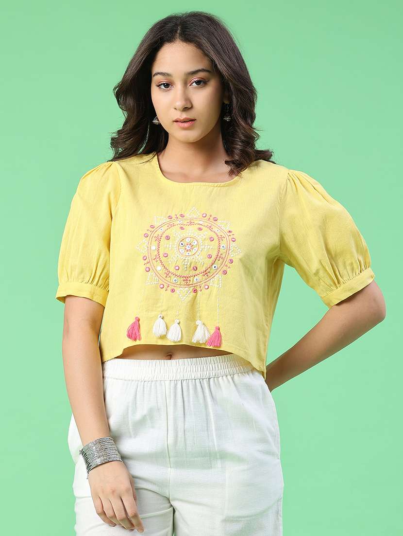 women embroidered puff sleeves crop top - 22346423 -  Standard Image - 2