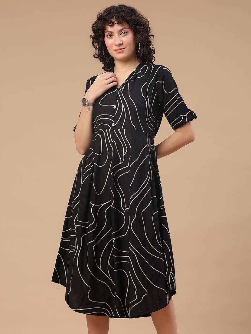 women printed short sleeves a-line dress - 22346444 -  Standard Image - 2