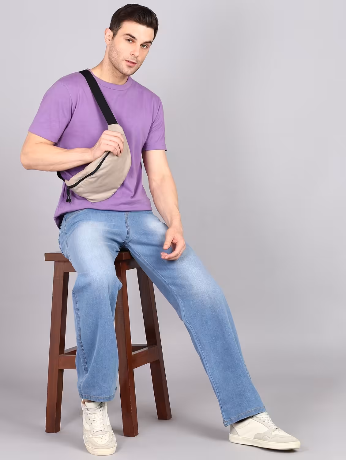 men washed mid rise straight fit jeans - 22348968 -  Standard Image - 2