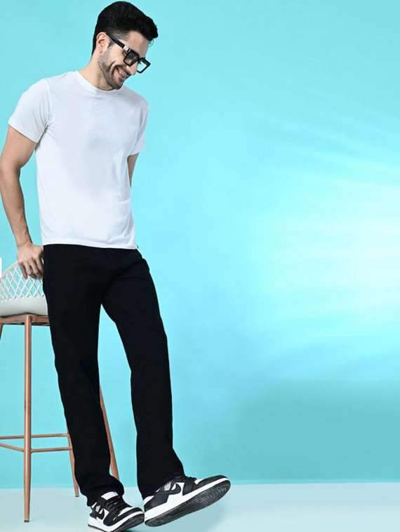men solid mid rise straight fit jeans - 22349353 -  Standard Image - 2