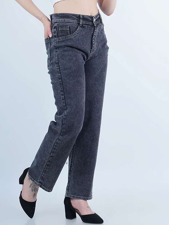 women solid mid rise straight jean