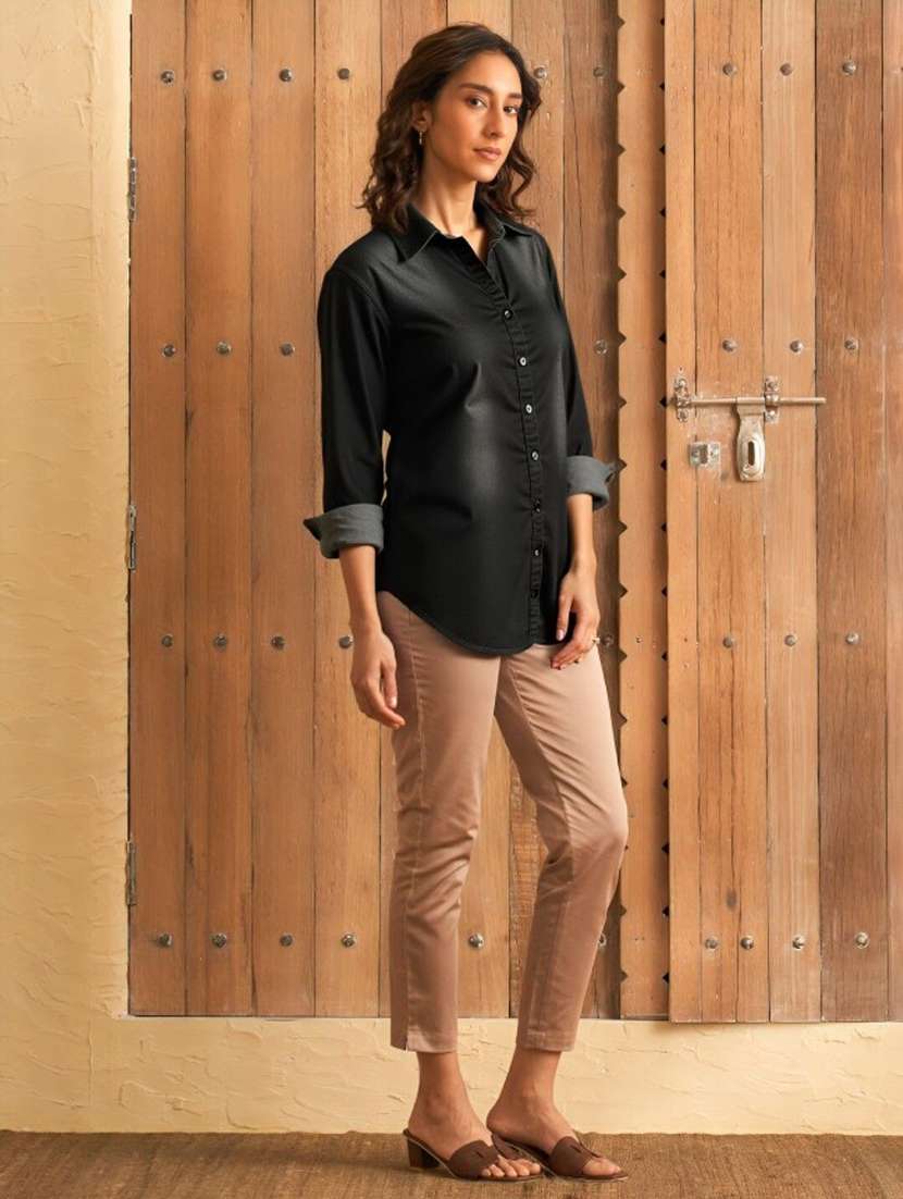 women solid collared short sleeve denim shirt - 22353186 -  Standard Image - 2