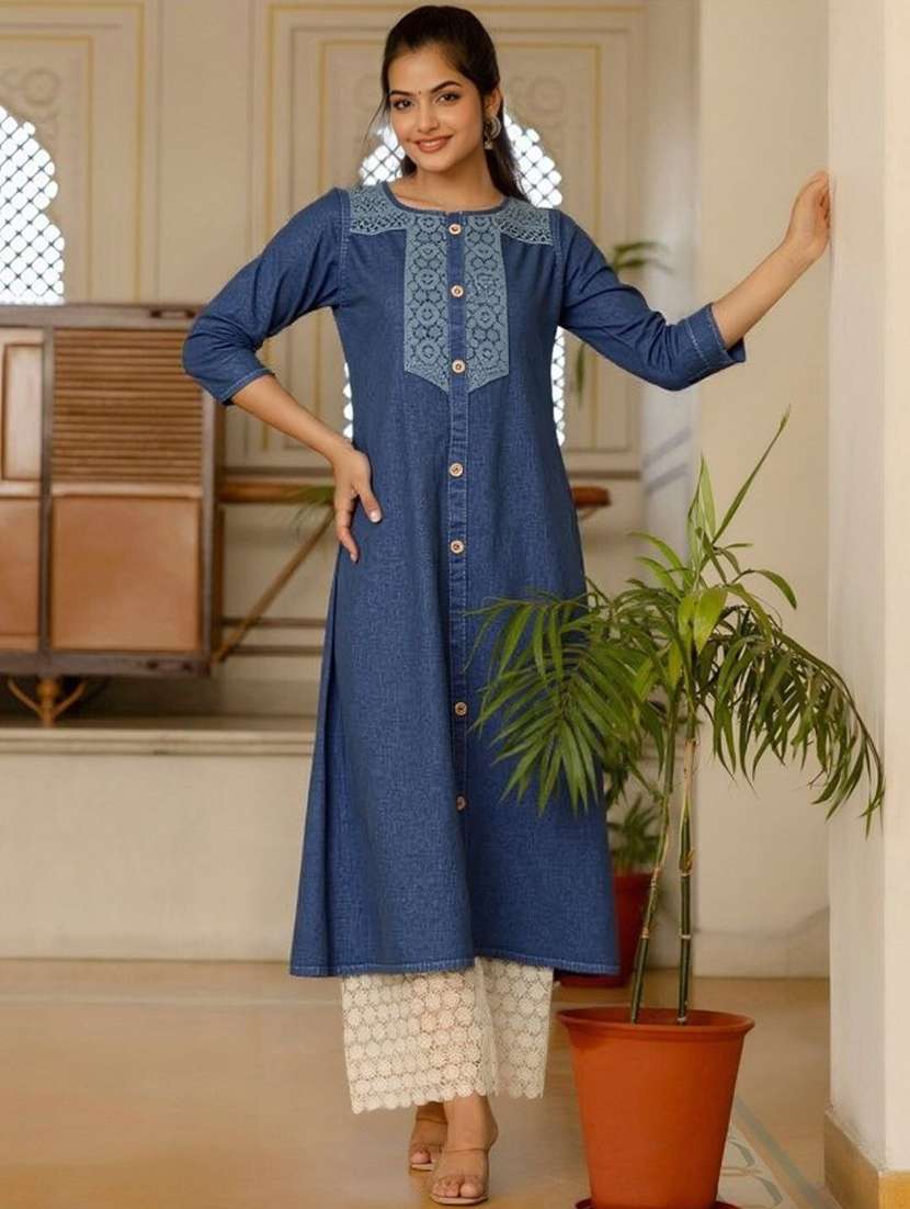 women solid with work three quarter sleeve a-line kurta