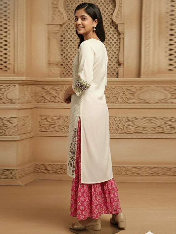 women printed three quarter sleeve straight kurta - 22353394 -  Standard Image - 2