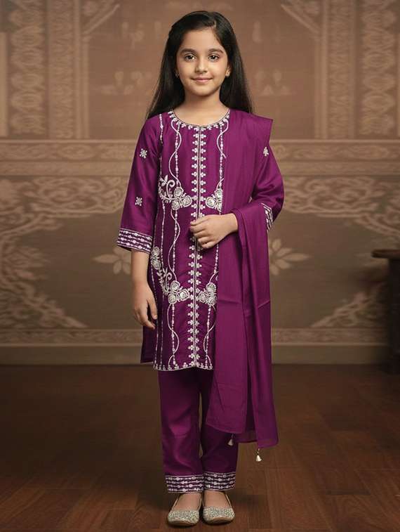 girls embroidered kurta and pant set with dupatta