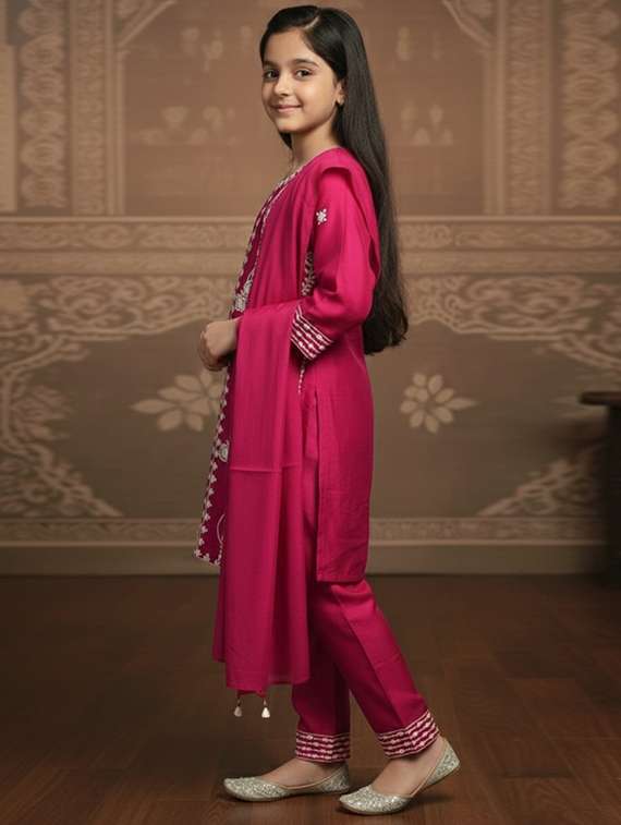 Girls Embroidered Kurta And Pant Set With Dupatta - 22353416 -  Standard Image - 2