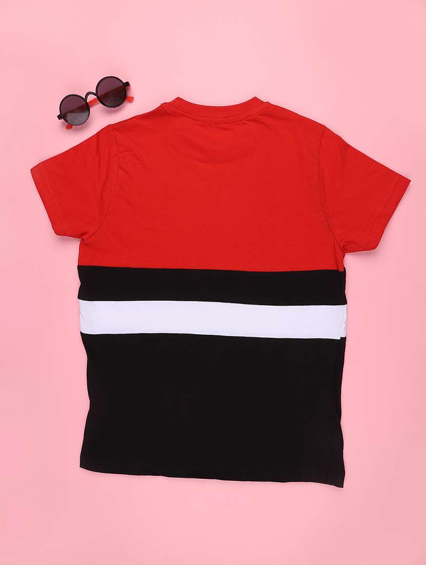 boys colourbocked round neck t-shirt - 22353832 -  Standard Image - 2