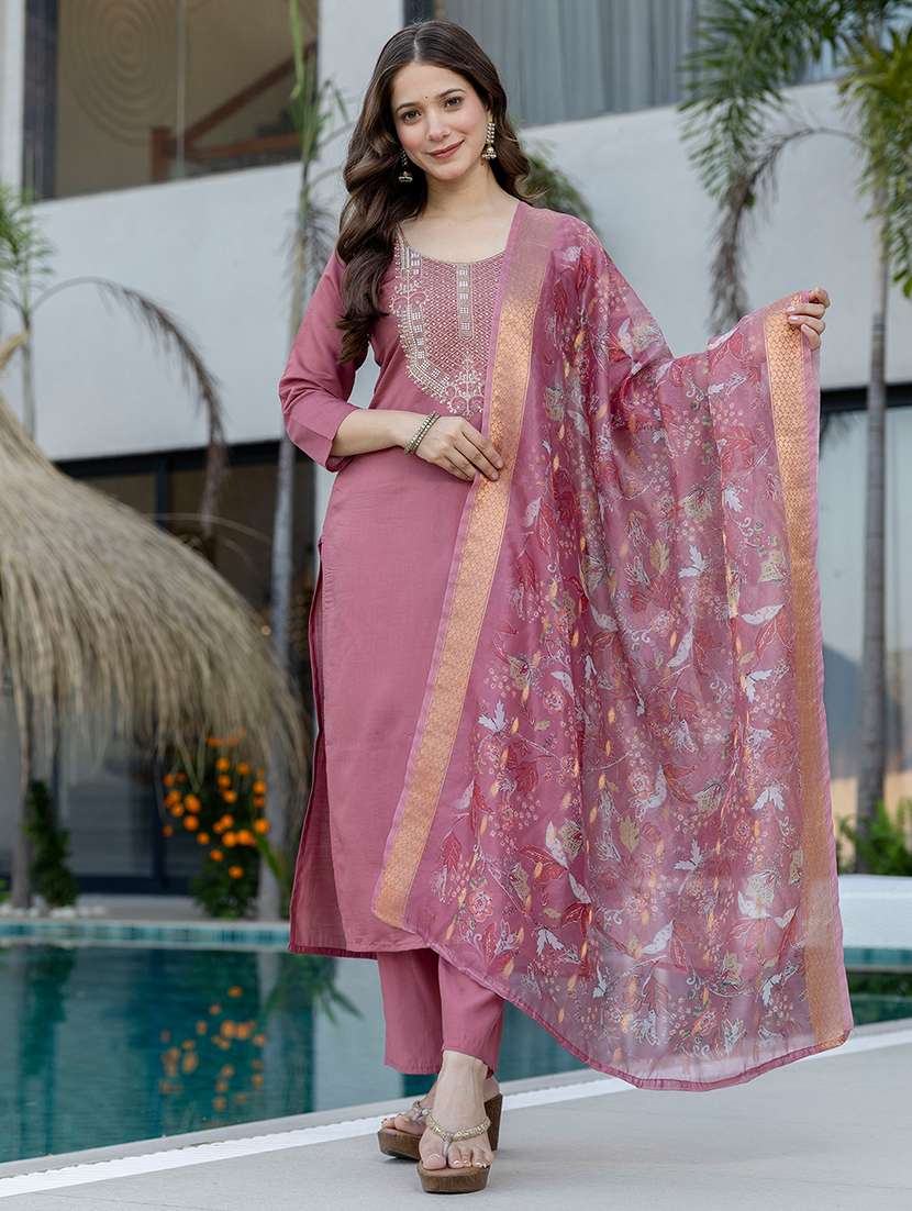 women solid with work three quarter sleeve kurta pant with dupatta set