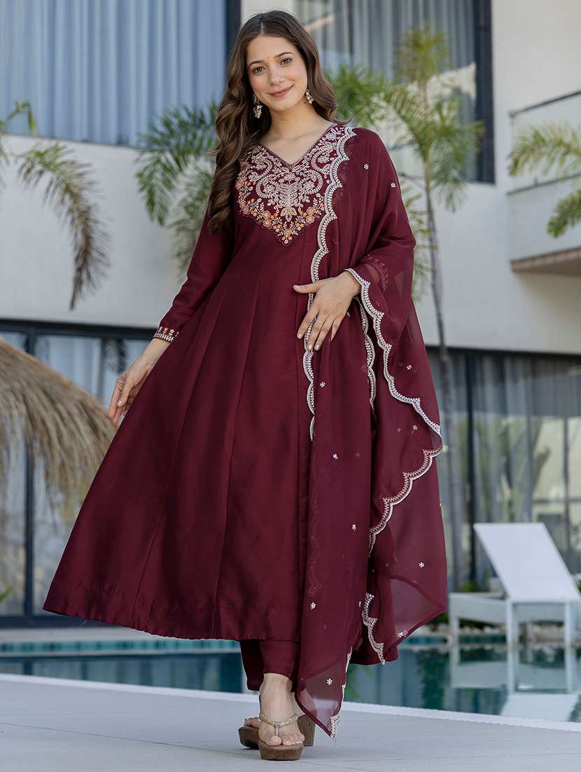 women solid with work three quarter sleeve kurta pant with dupatta set - 22354334 -  Standard Image - 2