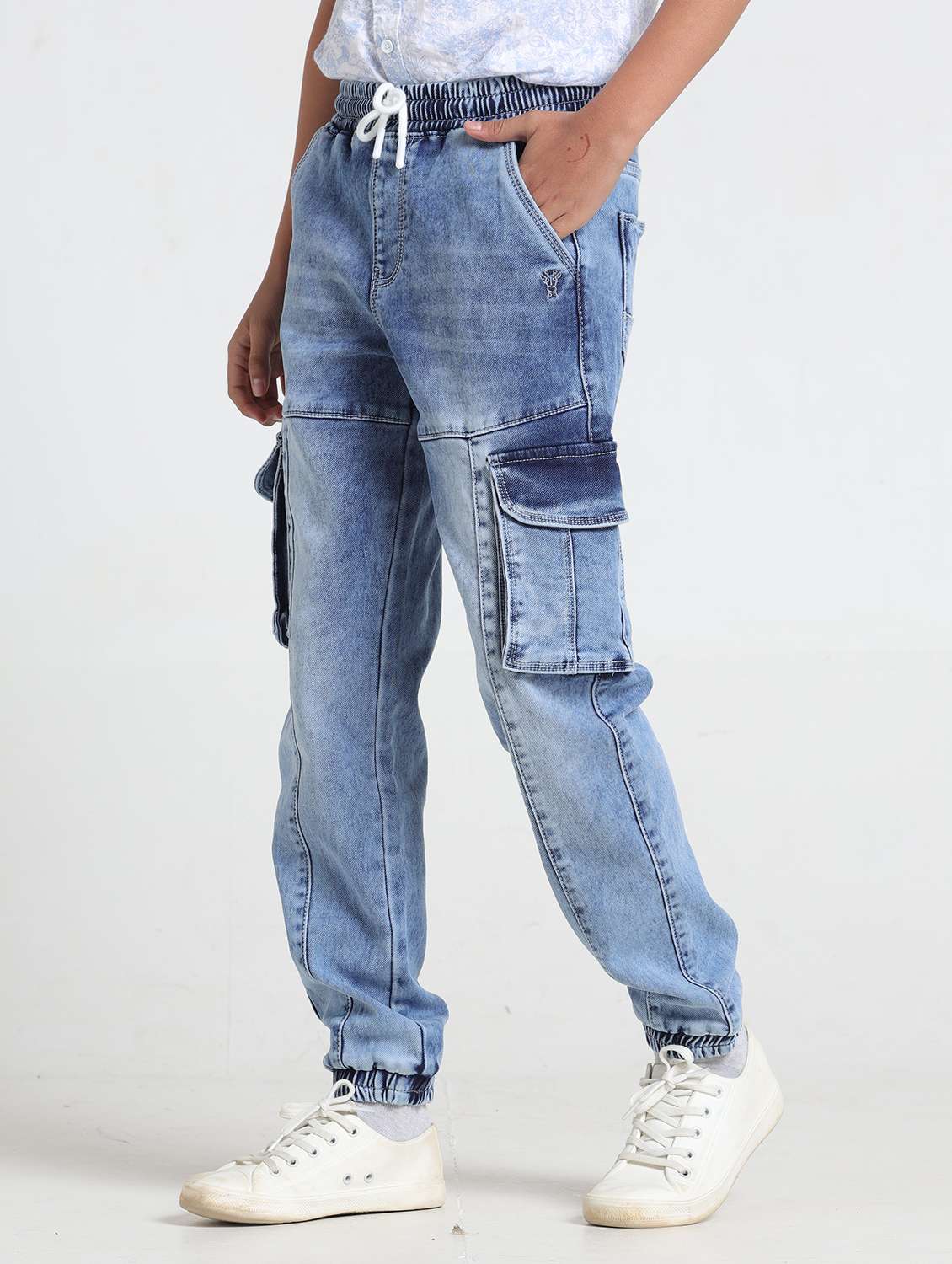 boys solid mid rise cargo jogger - 22356433 -  Standard Image - 2